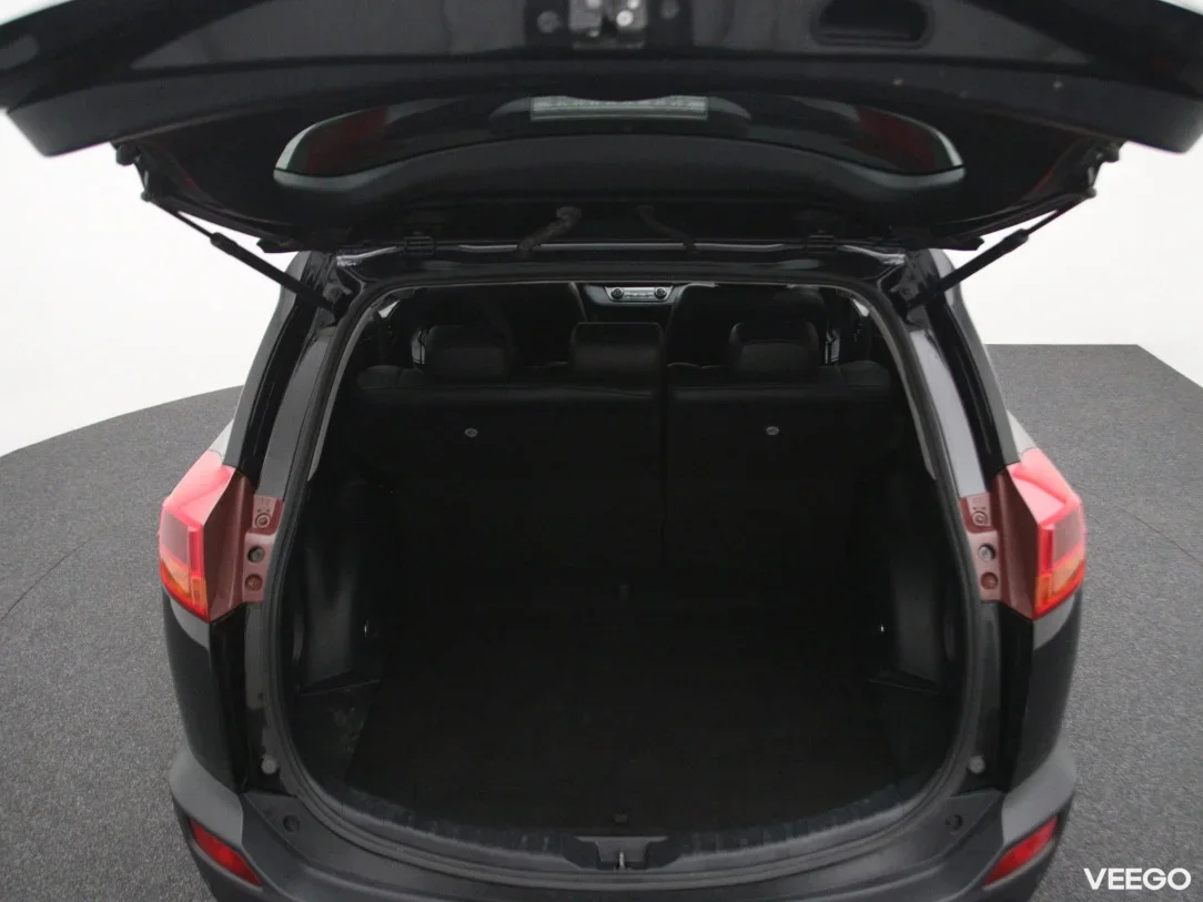 Toyota rav-4 2 111kW