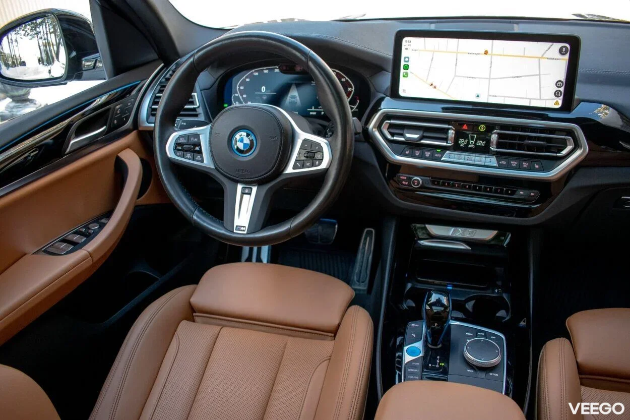 BMW iX3 M-Sport Shadowline Driving Professional 210kW