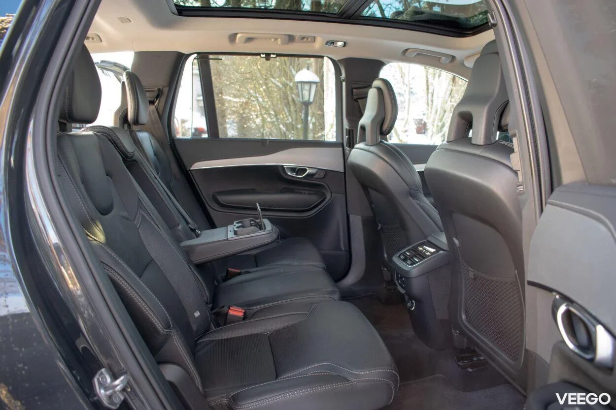 Volvo XC90 AWD Inscription Intelli Safe PRO Xenium 2 173kW