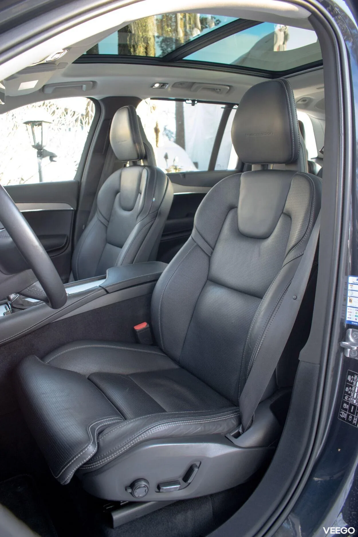 Volvo XC90 AWD Inscription Intelli Safe PRO Xenium 2 173kW