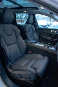 Volvo XC60 T6 Recharge Bright Intelli Safe Sky Wntr 2 293kW thumbnail