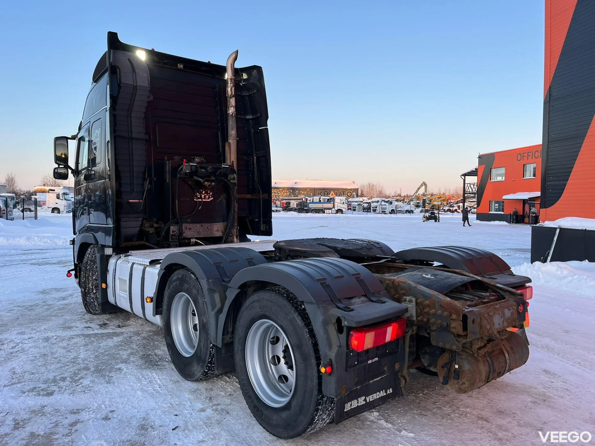 Volvo FH 16 700 6x4 GLOBE XL / HYDRAULICS / RETARDER 515kW