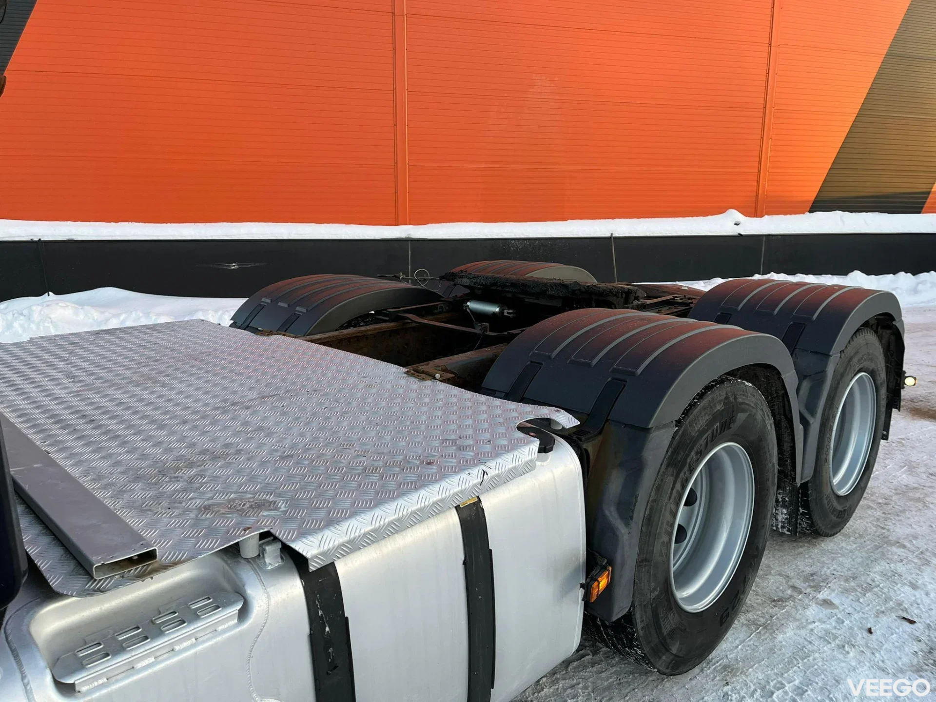 Volvo FH 16 700 6x4 GLOBE XL / HYDRAULICS / RETARDER 515kW