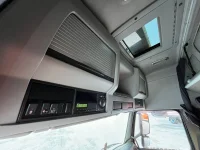 Volvo FH 16 700 6x4 GLOBE XL / HYDRAULICS / RETARDER 515kW thumbnail