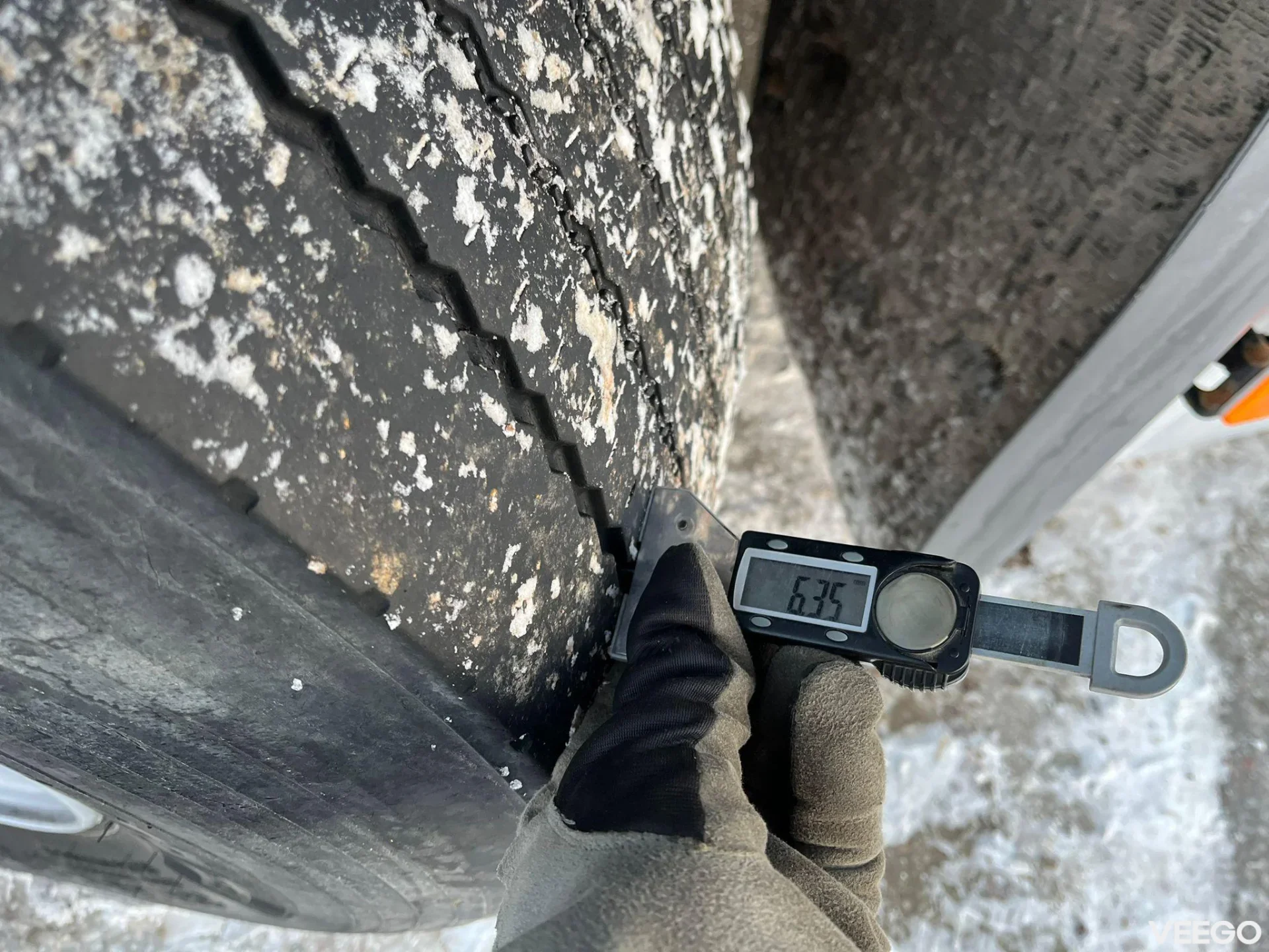 Volvo FH 16 700 6x4 GLOBE XL / HYDRAULICS / RETARDER 515kW