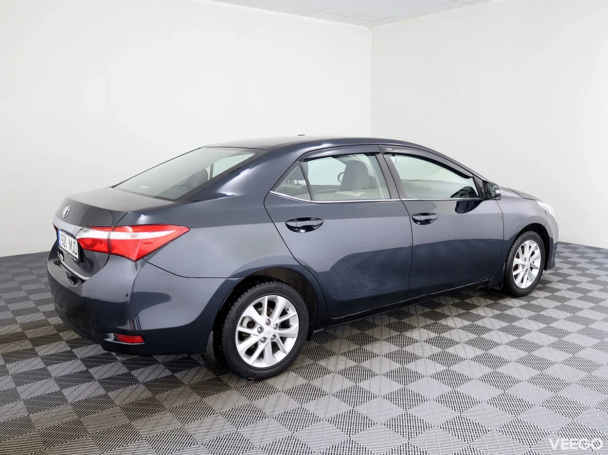 Toyota Corolla 1.6 97kW