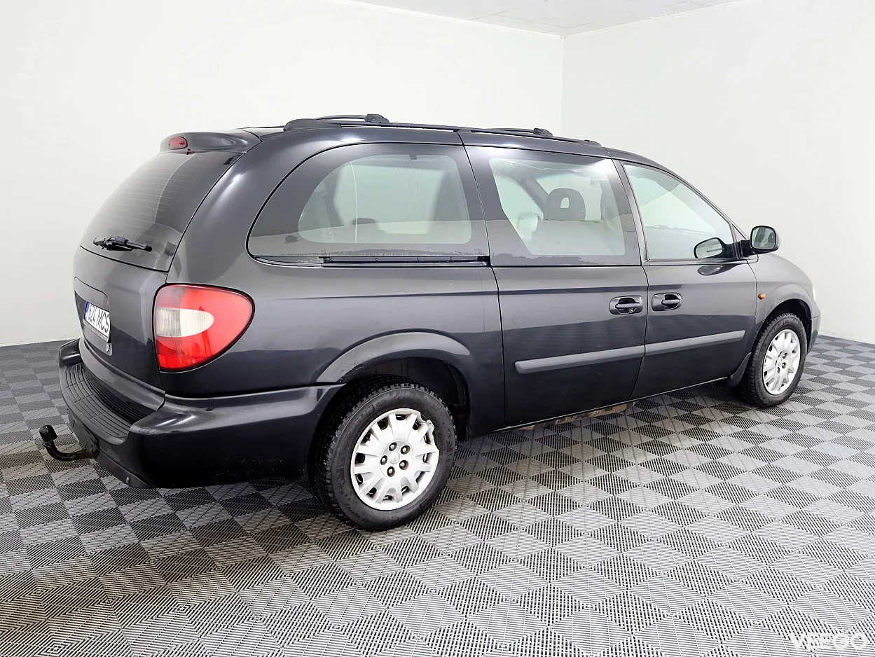 Chrysler Grand Voyager 2.8 110kW
