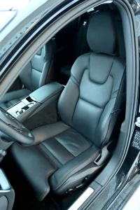 Volvo V60 AWD T6 DARK PLUS INTELLI SAFE PRO GOOGLE 2 293kW thumbnail