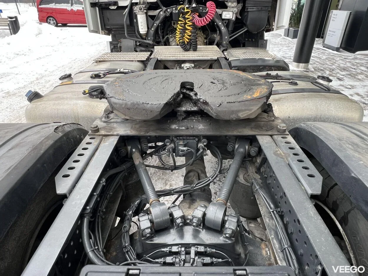 Mercedes-Benz Actros BigSpace 1845LS 12.8 330kW