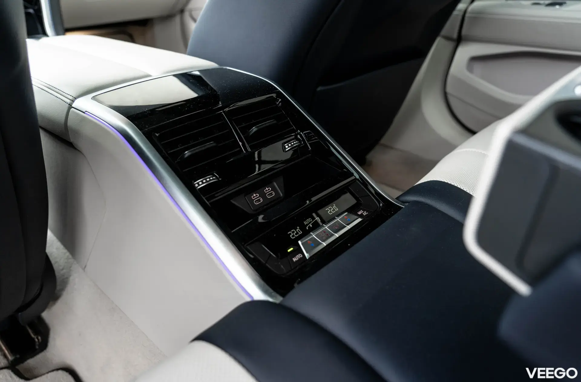 BMW M850 xDrive 4.4 390kW