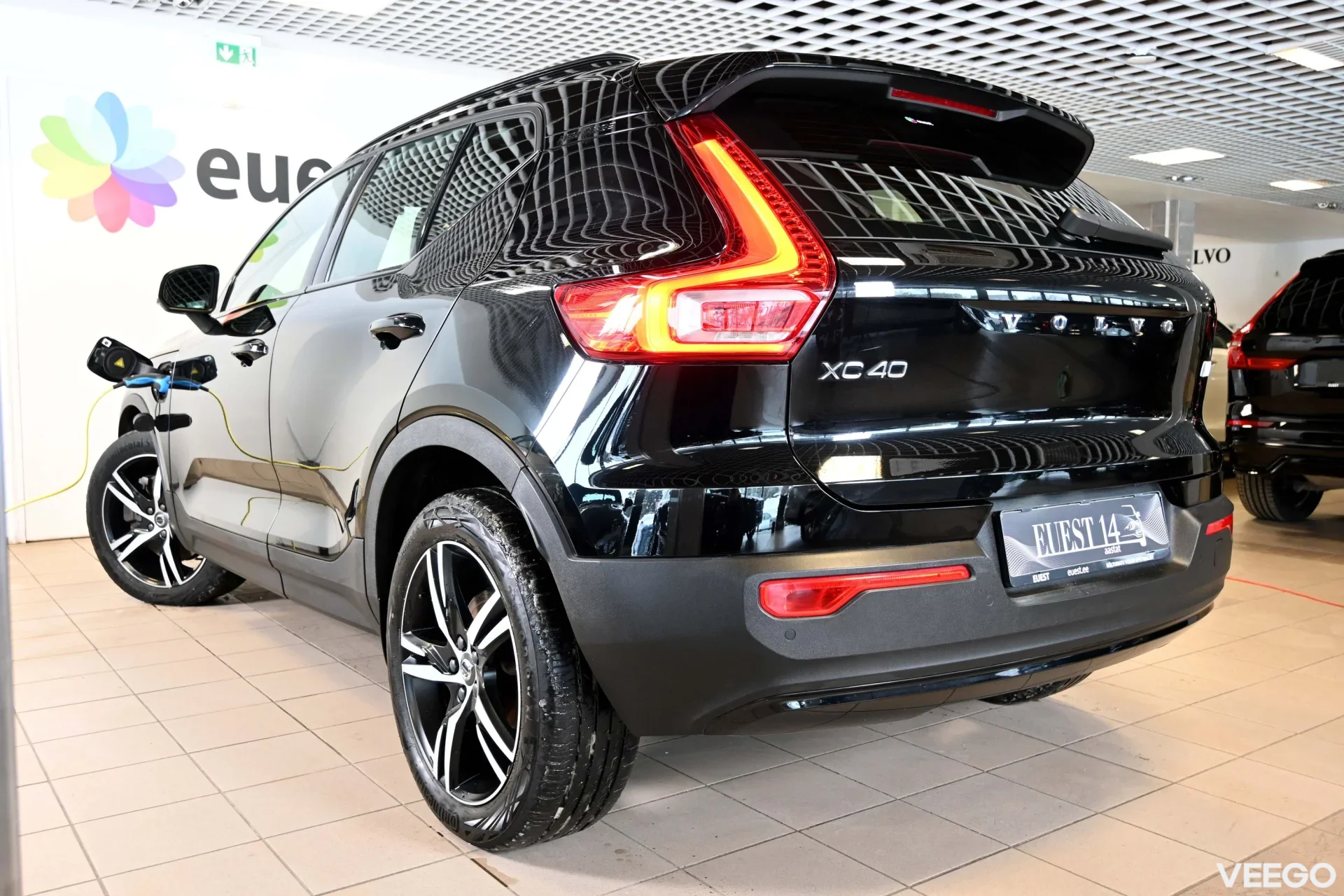 Volvo XC40 T4 RECHARGE R-DESIGN INTELLI SAFE PRO MY21 1.5 155kW