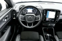 Volvo XC40 T4 RECHARGE R-DESIGN INTELLI SAFE PRO MY21 1.5 155kW thumbnail