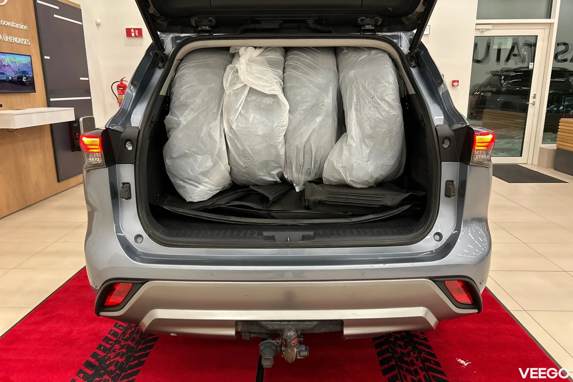 Toyota Highlander Premium Hybrid 2.5 140kW