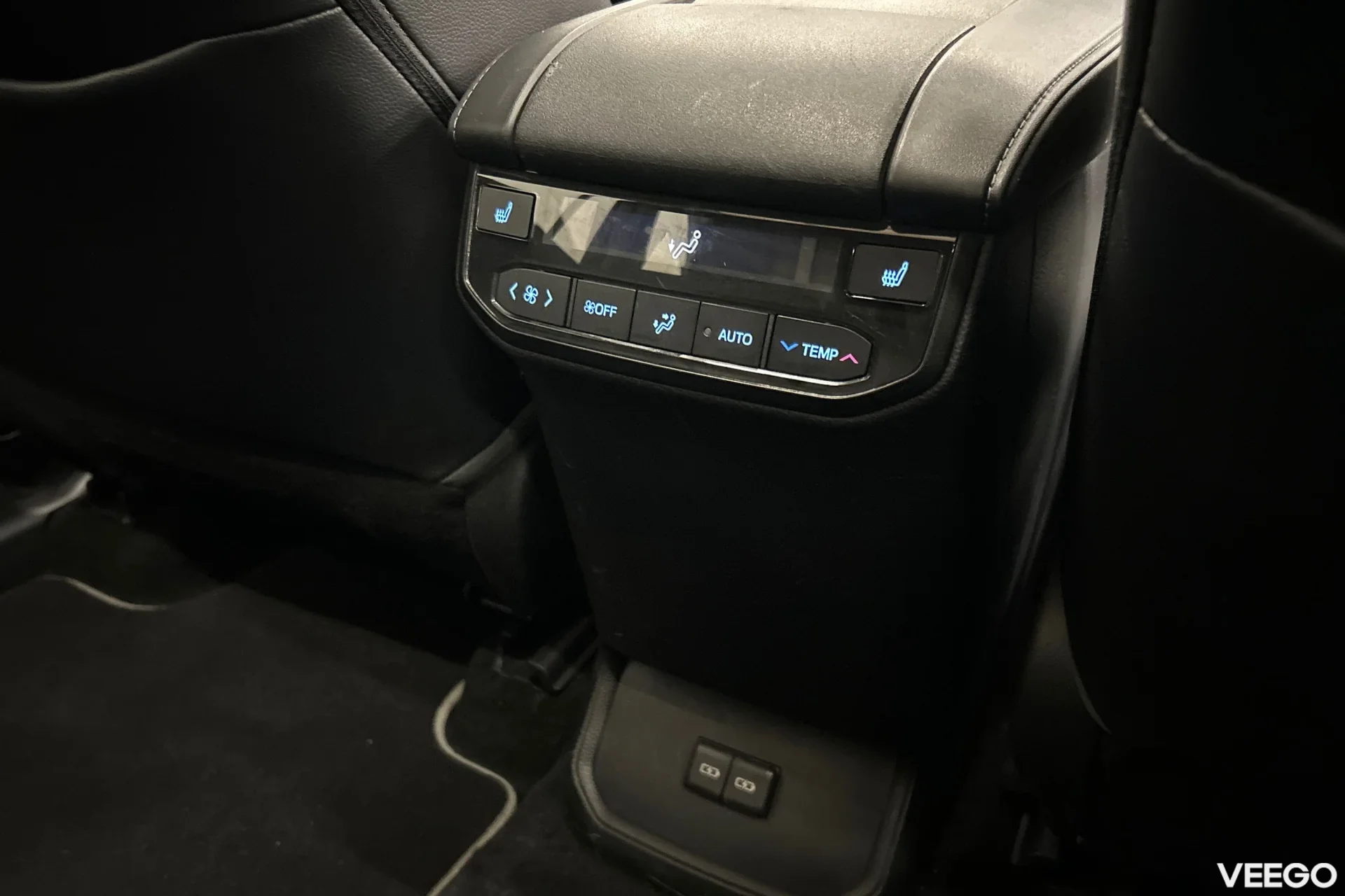 Toyota Highlander Premium Hybrid 2.5 140kW