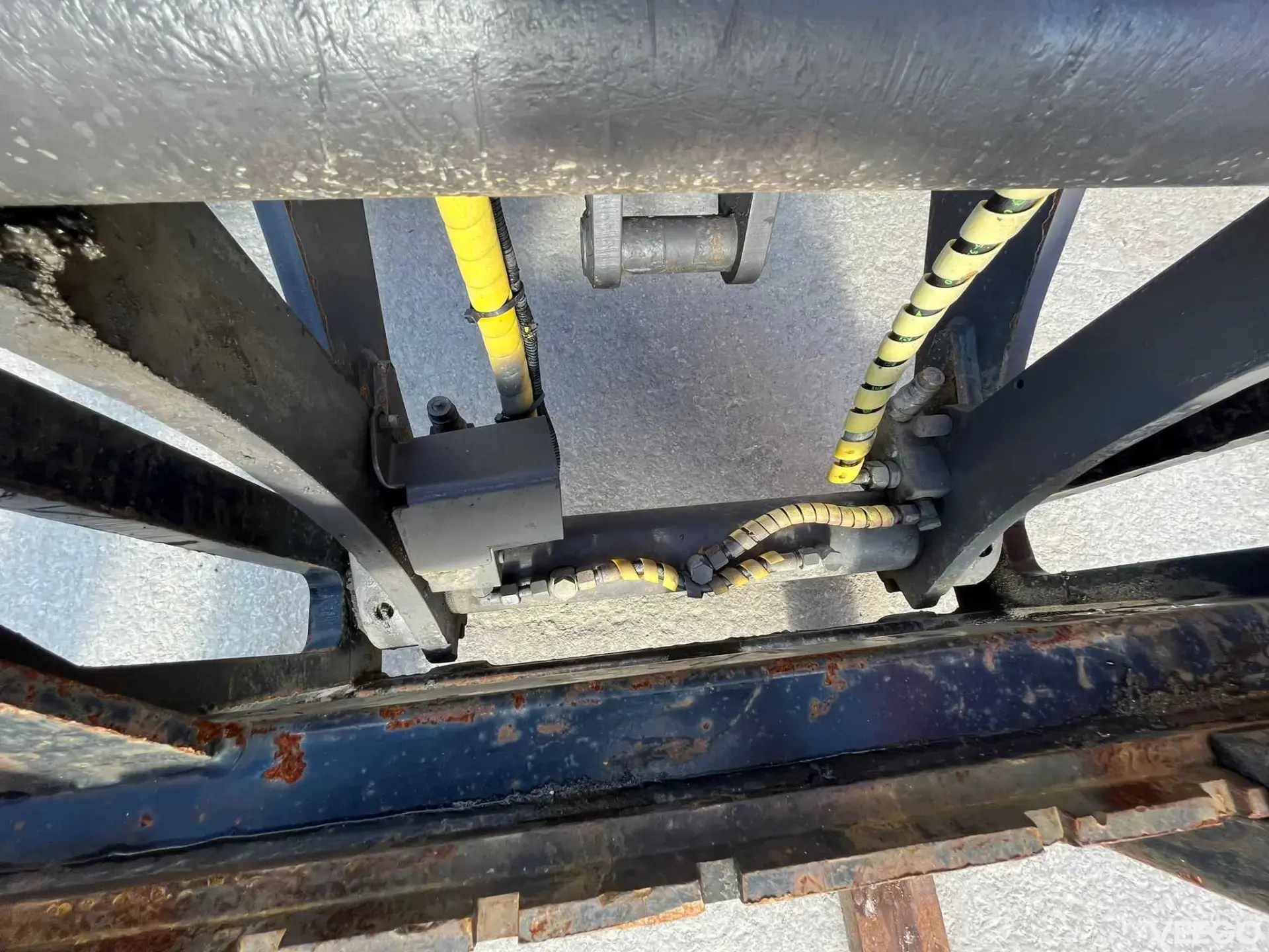 Volvo L-Series BUCKET & FORKS 36kW