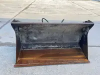 Volvo L-Series BUCKET & FORKS 36kW thumbnail