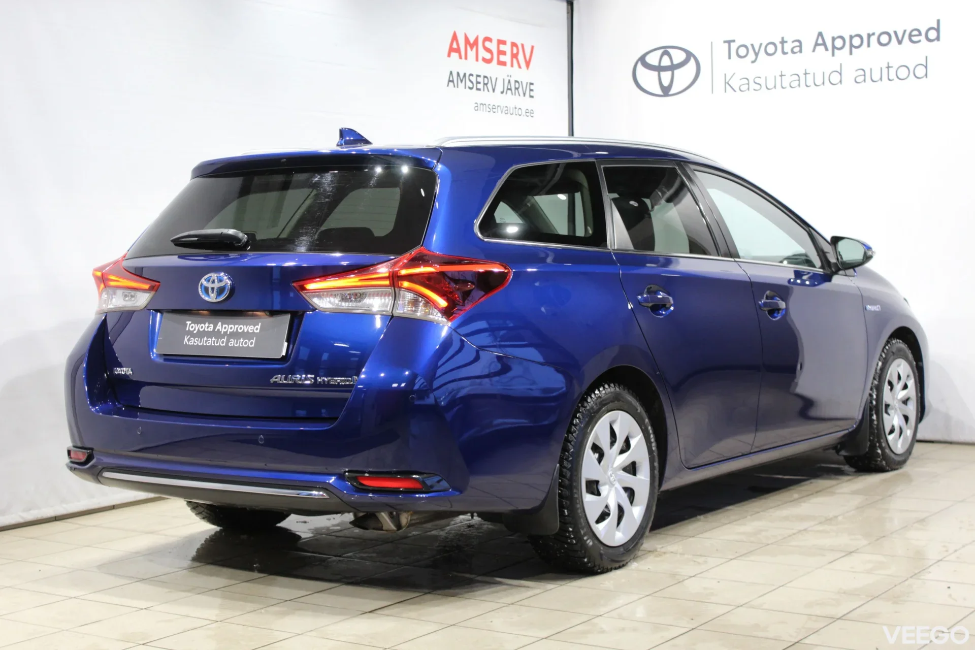 Toyota Auris Luxury 1.8 73kW