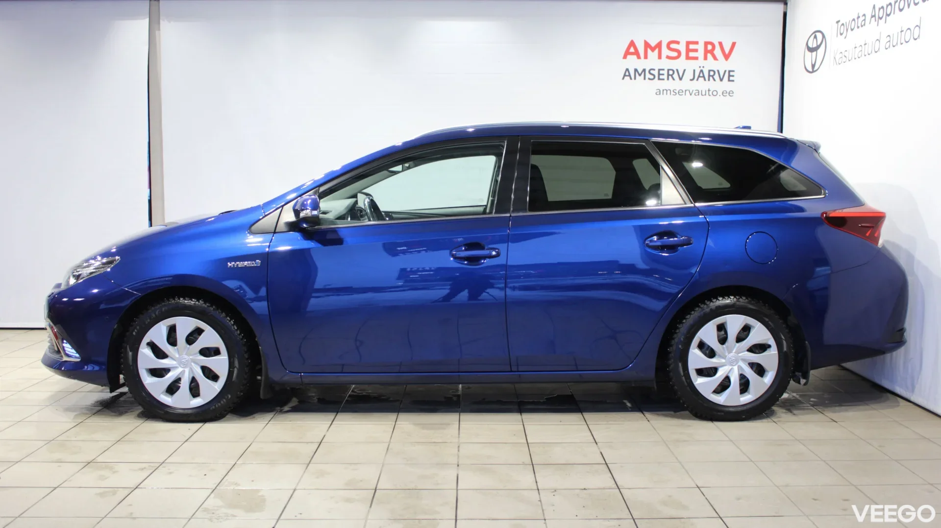 Toyota Auris Luxury 1.8 73kW