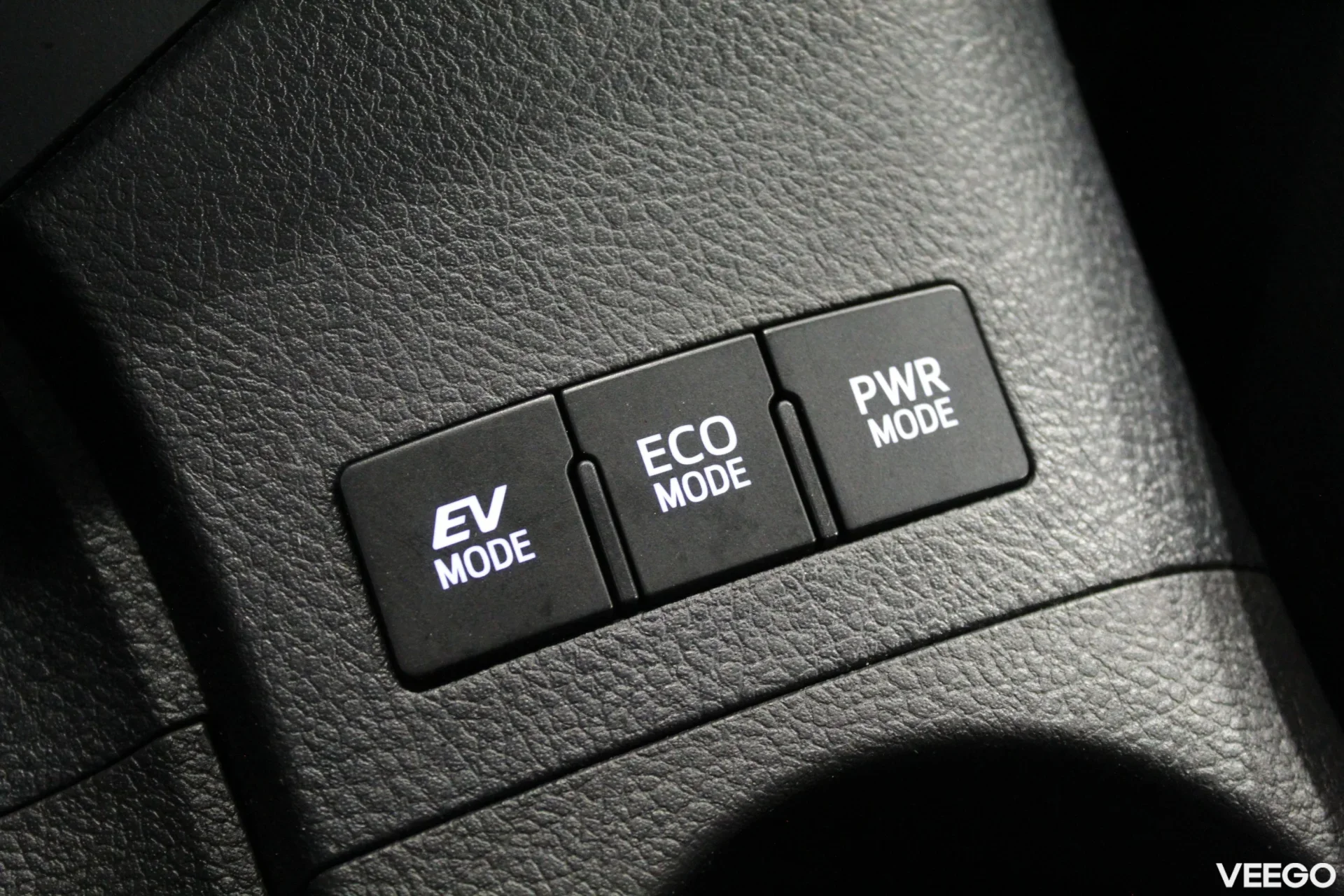 Toyota Auris Luxury 1.8 73kW