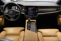 Volvo V90 Cross Country - 2 177kW thumbnail