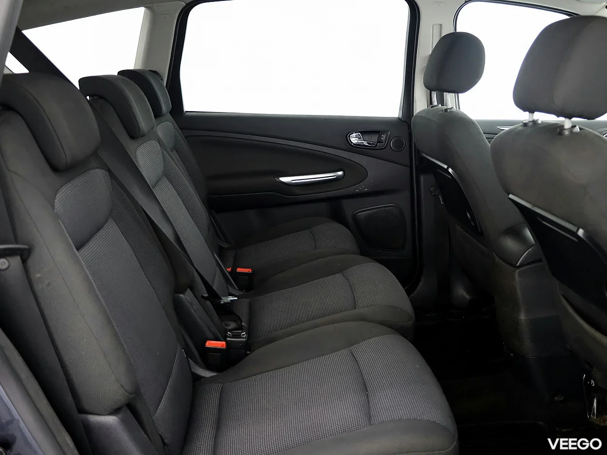 Ford S-MAX 2.0 107kW