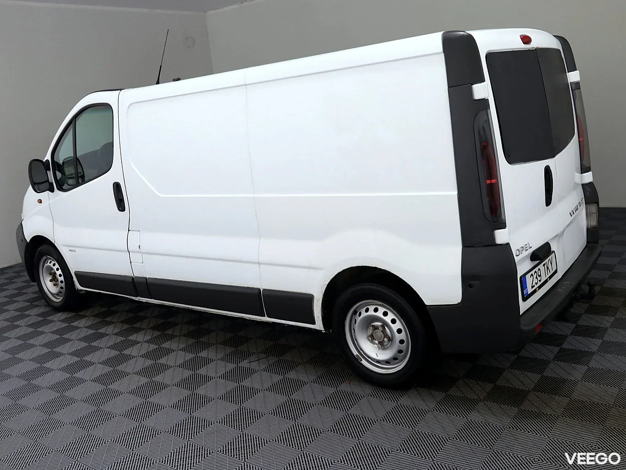 Opel Vivaro 1.9 74kW
