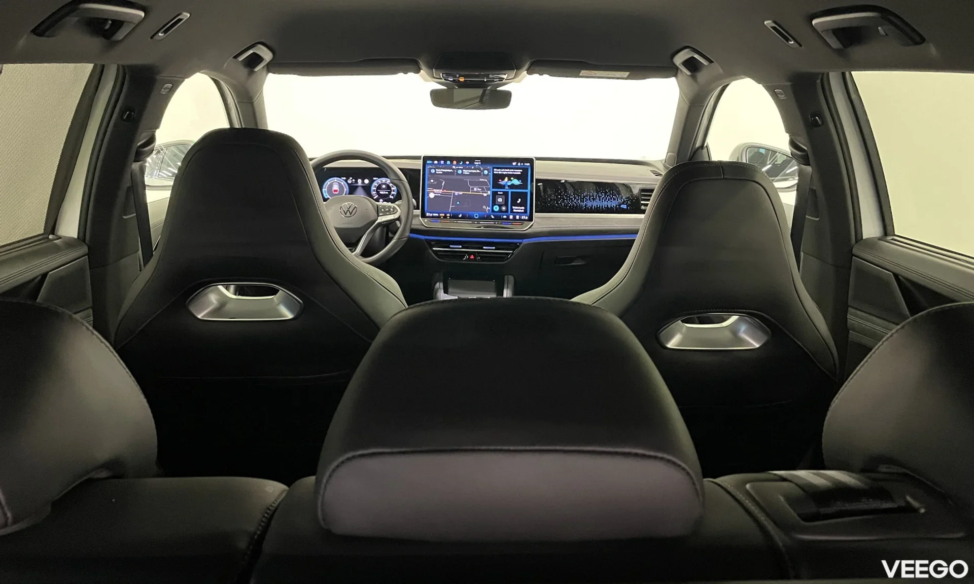 Volkswagen Passat Variant 4Motion R-Line Black Style 2 142kW