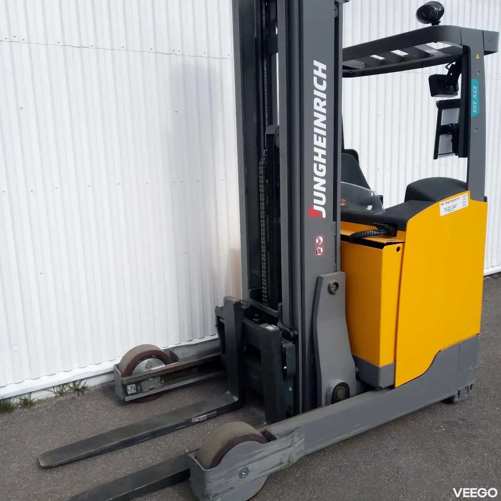 Jungheinrich ETV 325 6200 DZ