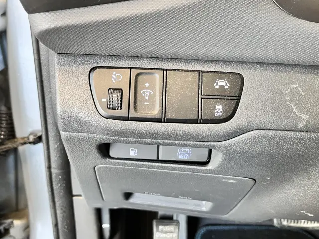 Image of Hyundai IONIQ 1.6 77kW