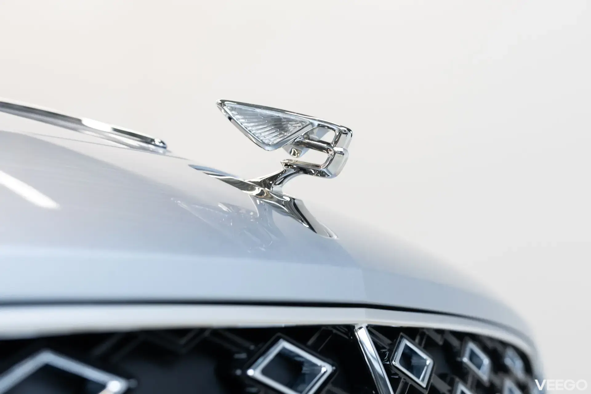 Bentley FLYING SPUR V8 Mulliner PHEV 8-k aut. 4 575kW