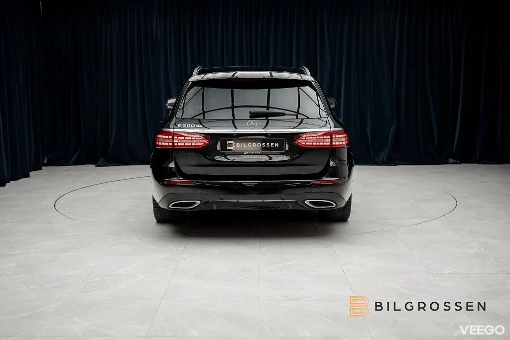 Mercedes-Benz E300 T de 306hk AMG Premium Plus P-Värm Drag 225kW