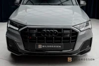 Audi SQ7 TFSI quattro 7-Sits Competition Plus Kolfiber MOMS 373kW thumbnail