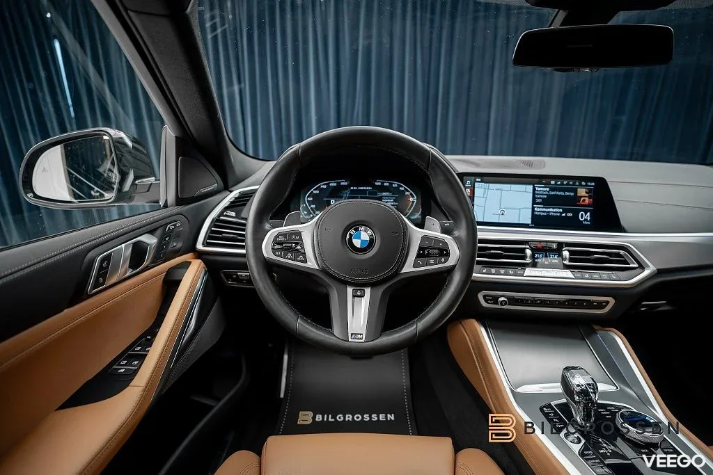 BMW X6 M50i 530hk Ultimate Edt Panorama H/K 360 Hud DAP MOMS 390kW