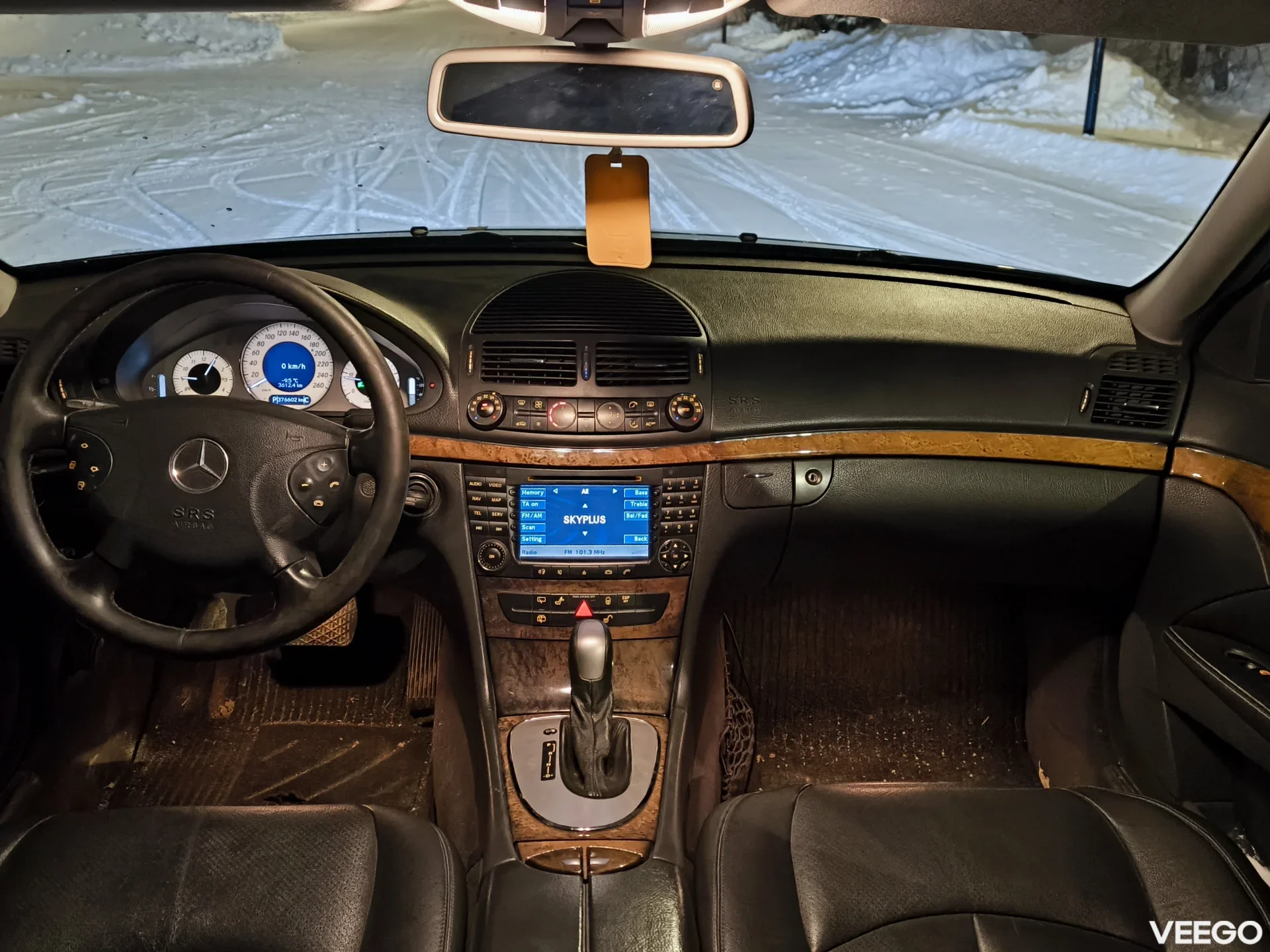 Mercedes-Benz E270 W211 2.7 130kW