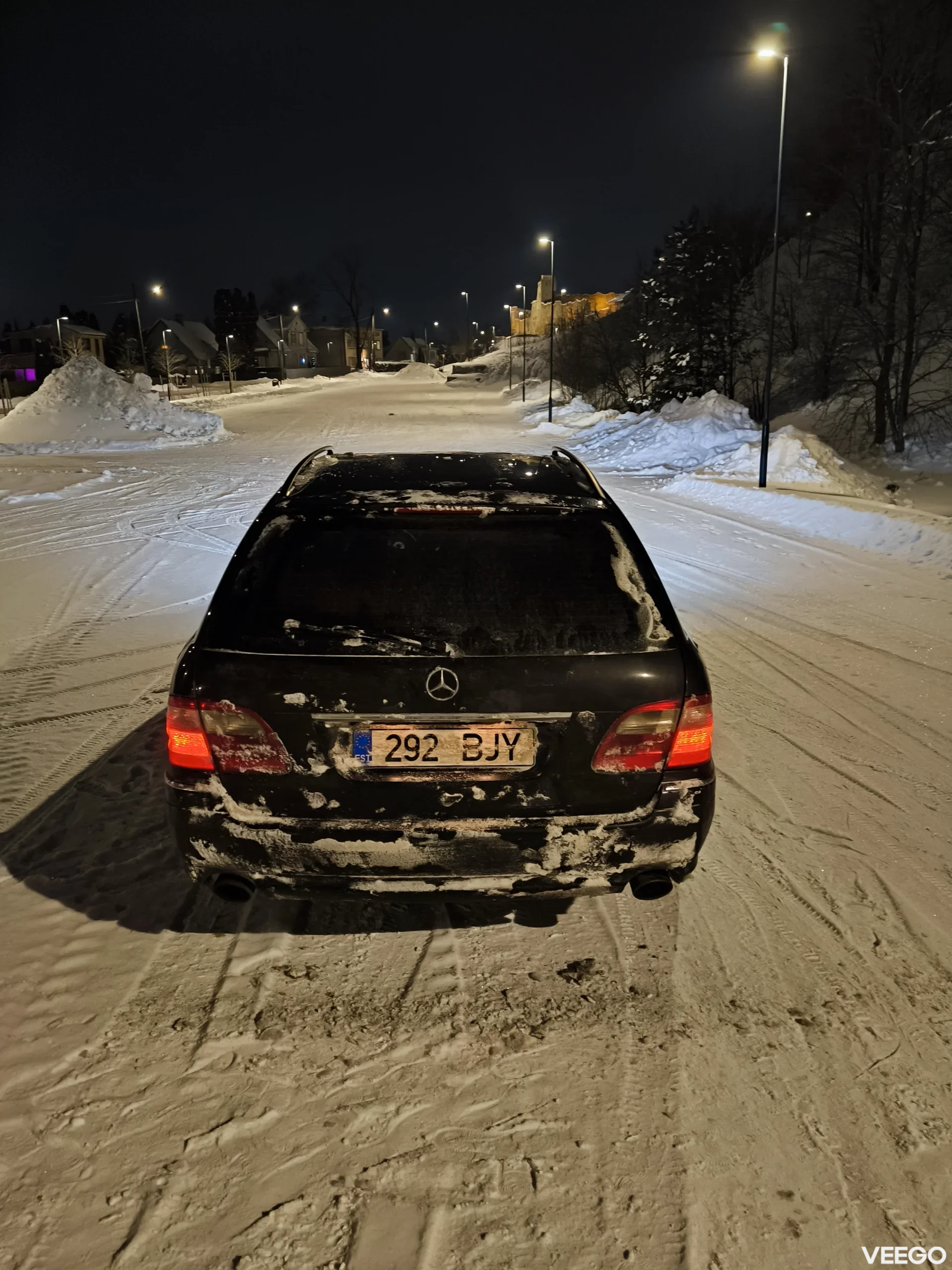 Mercedes-Benz E270 W211 2.7 130kW