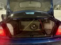 BMW 323 2.5 125kW thumbnail