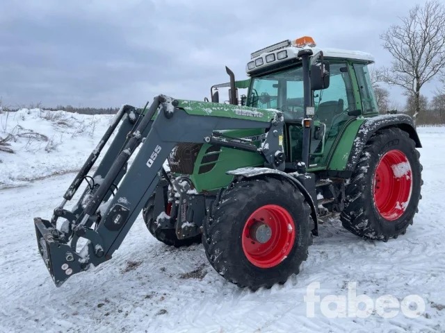Image of Fendt 311 Vario Traktor med lastare (116701) 84kW