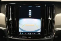 Volvo V90 Cross Country B5 AWD 2 184kW thumbnail