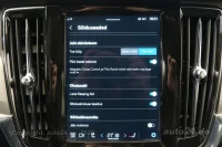 Volvo V90 Cross Country B5 AWD 2 184kW thumbnail