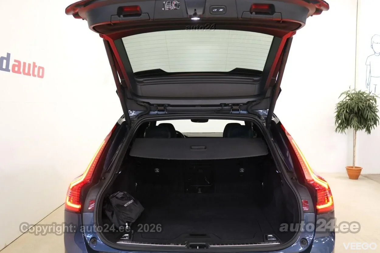 Volvo V90 Cross Country B5 AWD 2 184kW