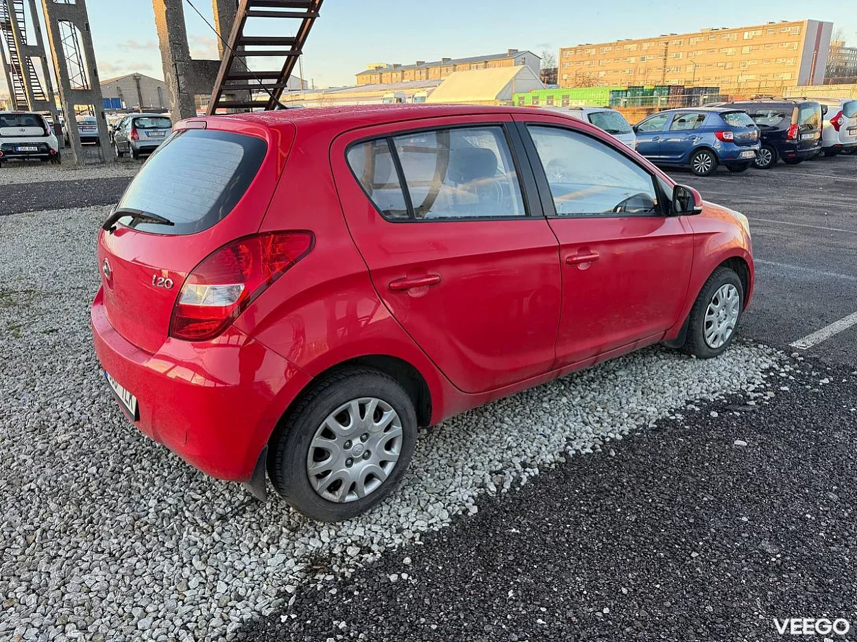 Hyundai i20 1.4 74kW