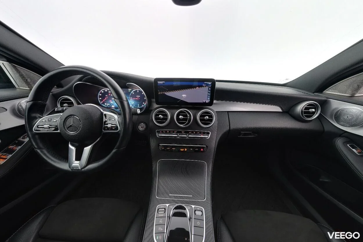 Mercedes-Benz C220 d T 4Matic AMG 2 143kW