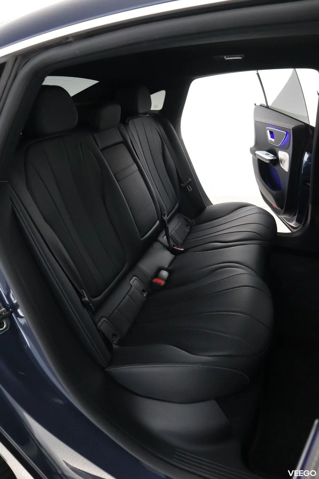 Mercedes-Benz EQE: EQE 350+ Avantgarde 109kW