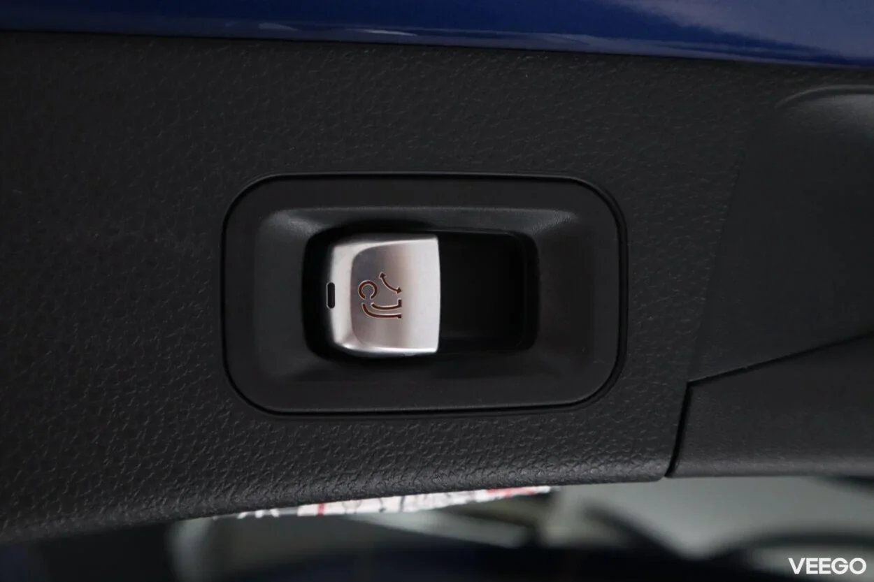 Mercedes-Benz C220 d T 4Matic AMG 2 143kW