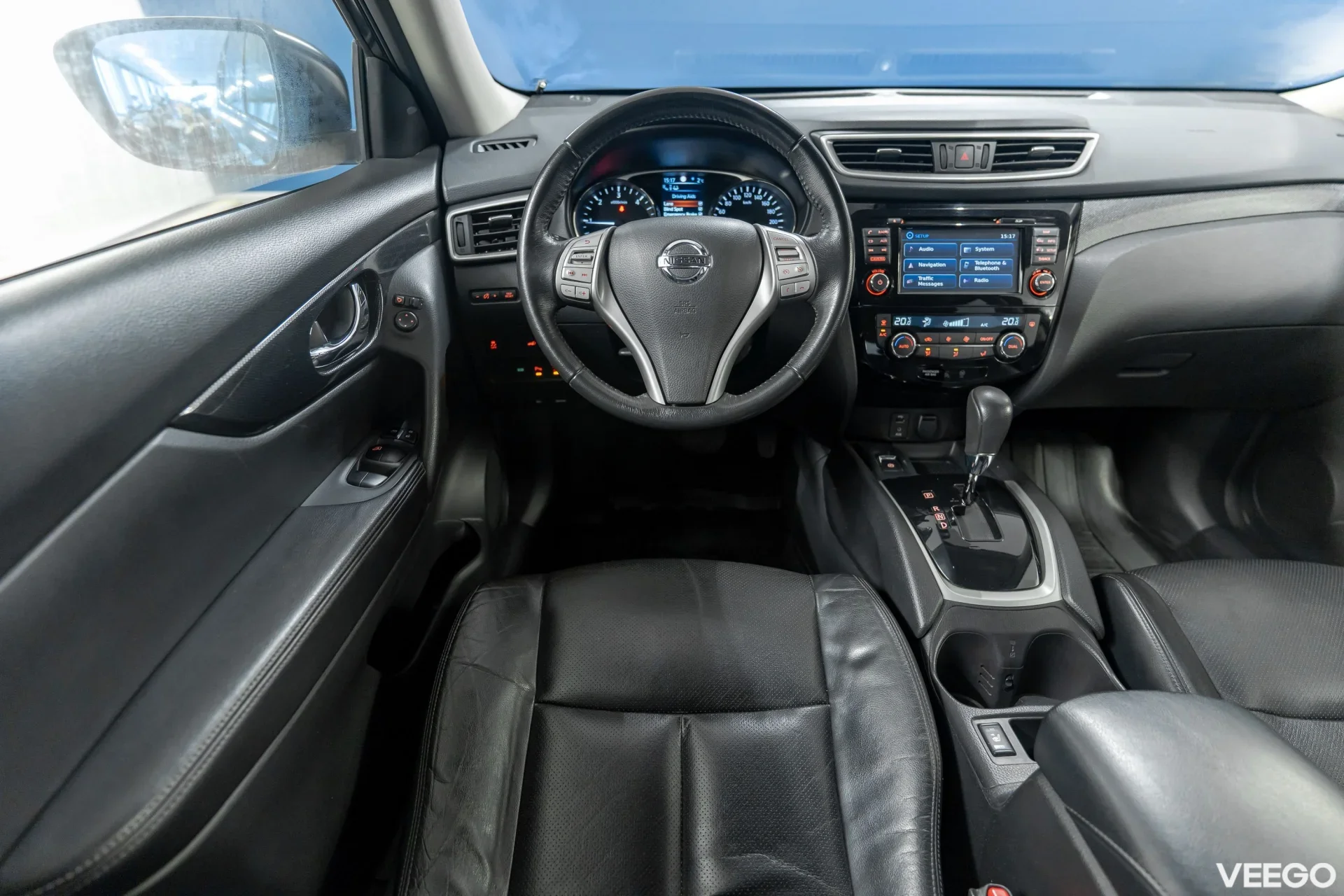 Nissan X-Trail Tekna 1.6 96kW