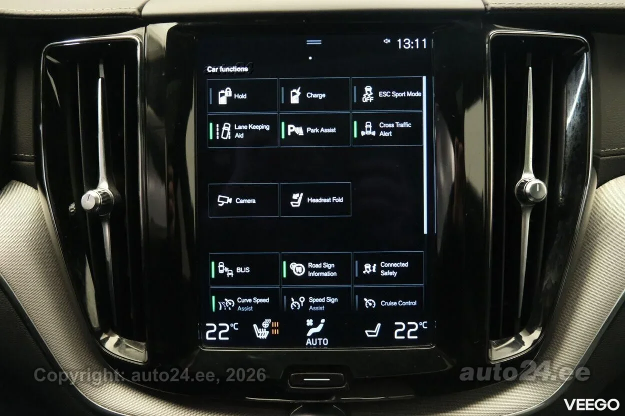 Volvo XC60 T8 Recharge R-Design AWD 2 288kW