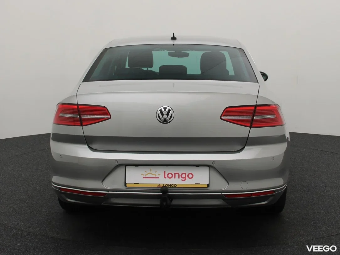 Volkswagen Passat 2 110kW