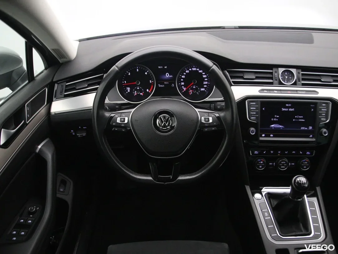 Volkswagen Passat 2 110kW