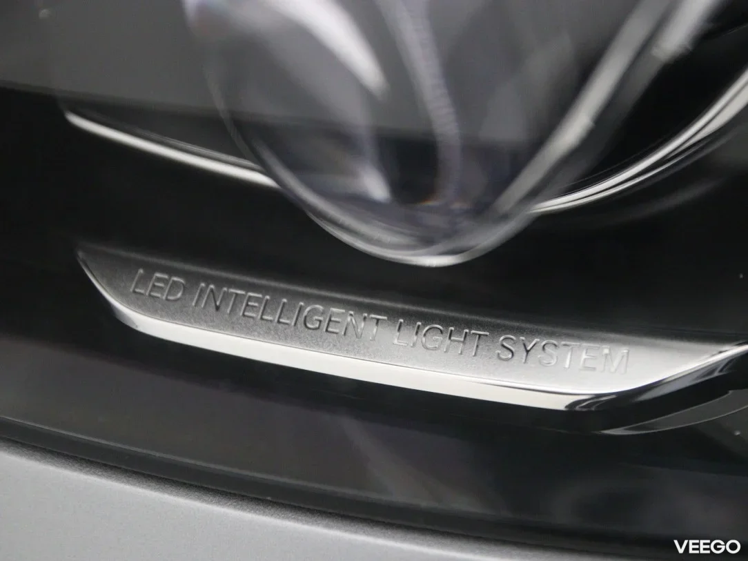 Mercedes-Benz C350 2 205kW