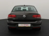 Volkswagen Passat 1.4 110kW thumbnail